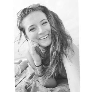 Meet your Posher, Alexandra